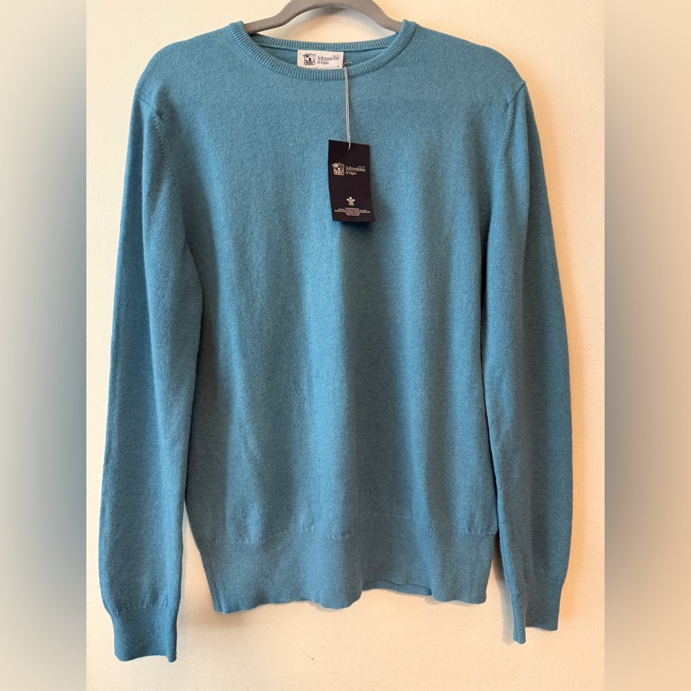 Johnstons of Elgin Classic Cashmere Round Neck Sweater “Sage” - NWT